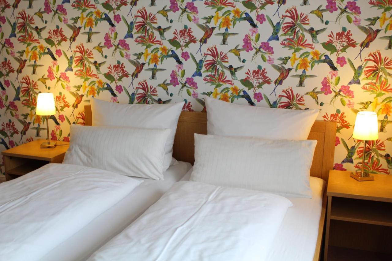 Land-Gut-Hotel Allerhof Frankenfeld Экстерьер фото