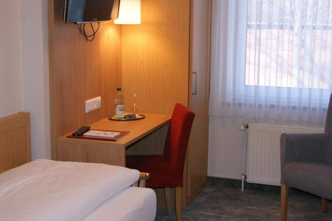 Land-Gut-Hotel Allerhof Frankenfeld Экстерьер фото